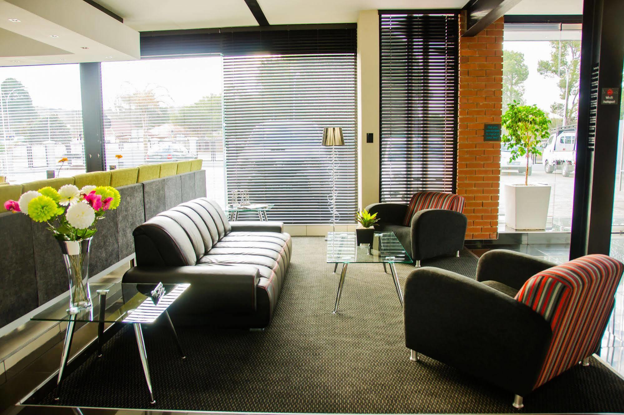 City Living Boutique Hotel Bloemfontein Exterior photo